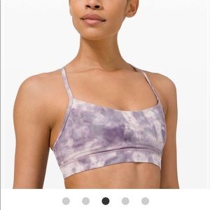 Lululemon Flow Y sports bra Nulu